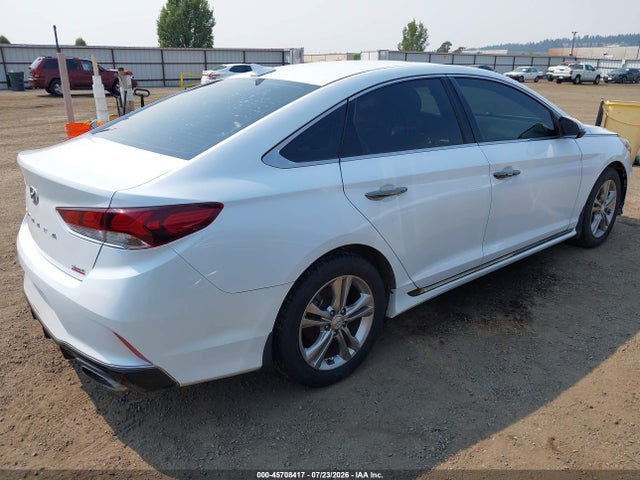 Hyundai Sonata Sport 2019 5NPE34AF9KH801040 Image 4