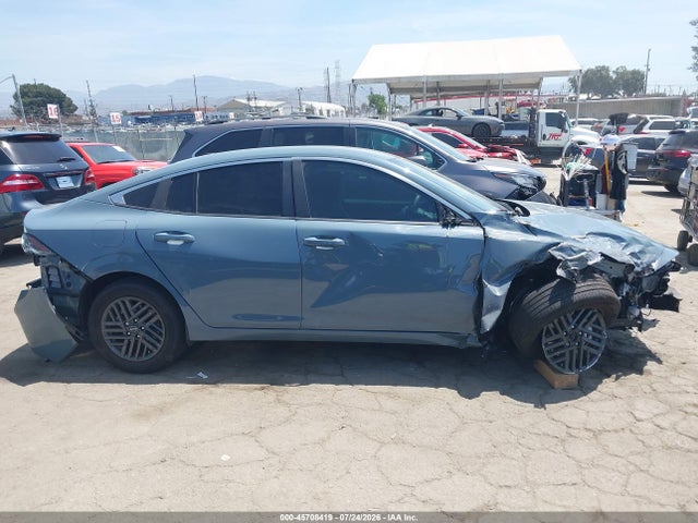 Nissan SENTRA SV 2026 3N1AB9CV6TY238961 Image 14