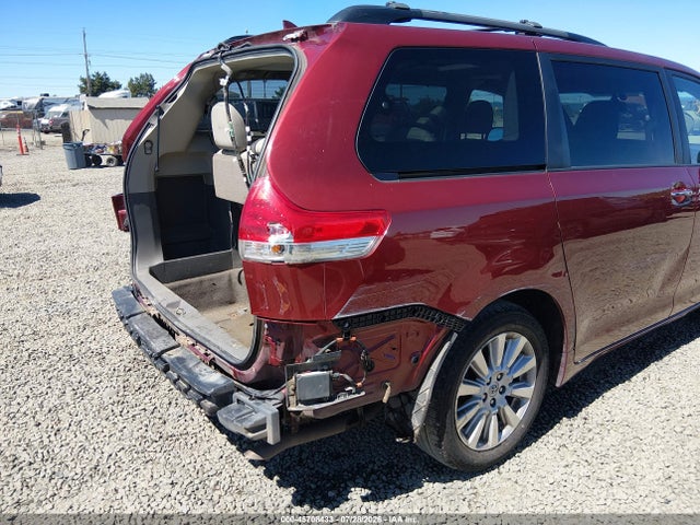 Toyota Sienna Limited 7 Passenger 2014 5TDDK3DC2ES079399 Image 19