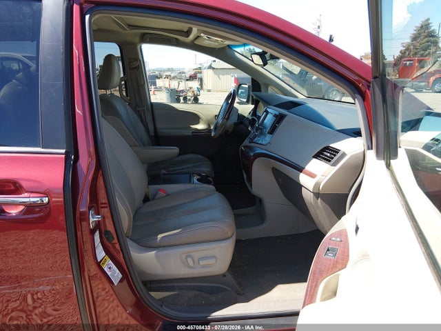 Toyota Sienna Limited 7 Passenger 2014 5TDDK3DC2ES079399 Image 5