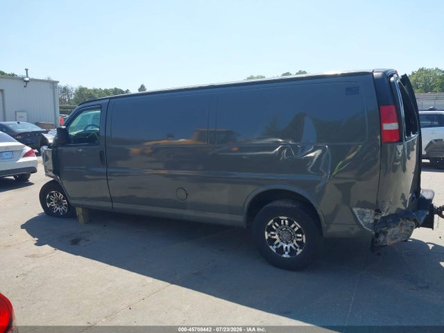 Auction sale of the 2003 Chevrolet Express Cargo Van, vin: 1GCHG39U131223863, lot number: 45708442