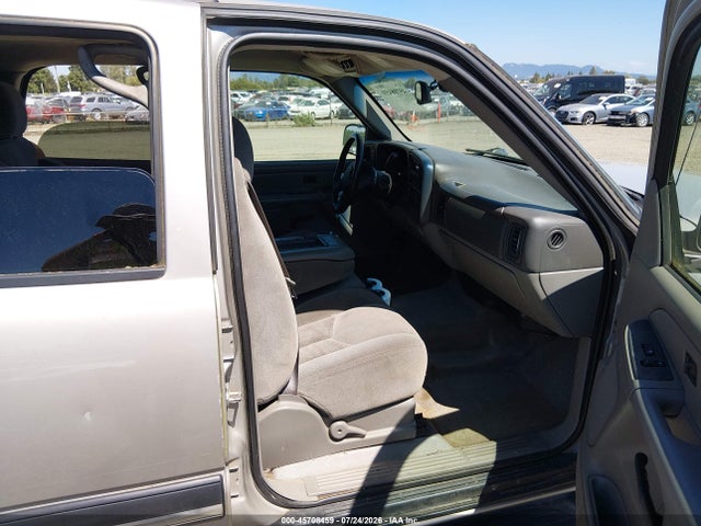 45708459 :رقم المزاد ، 1GNEK13T75R240376 vin ، 2005 Chevrolet Tahoe Ls مزاد بيع