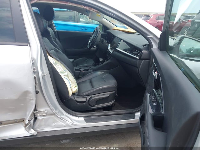 45708460 :رقم المزاد ، KNDCE3LC0L5433881 vin ، 2020 Kia Niro Ex Premium مزاد بيع