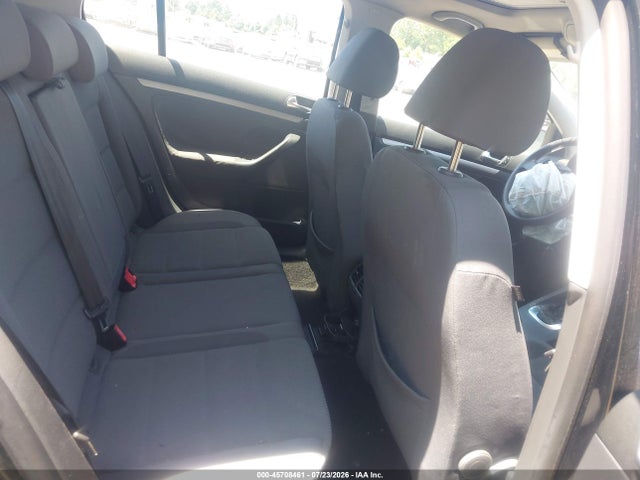 45708461 :رقم المزاد ، WVWDB71K09W146400 vin ، 2009 Volkswagen Rabbit مزاد بيع