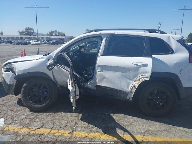 1C4PJMBX4KD311259 Jeep Cherokee Trailhawk Elite 4x4