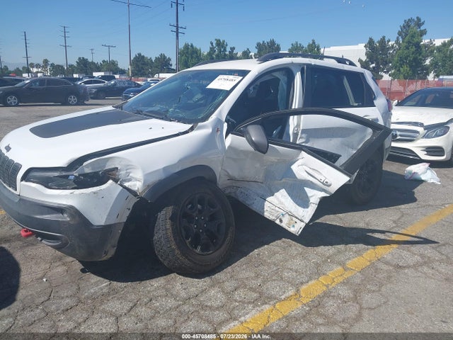 1C4PJMBX4KD311259 Jeep Cherokee Trailhawk Elite 4x4
