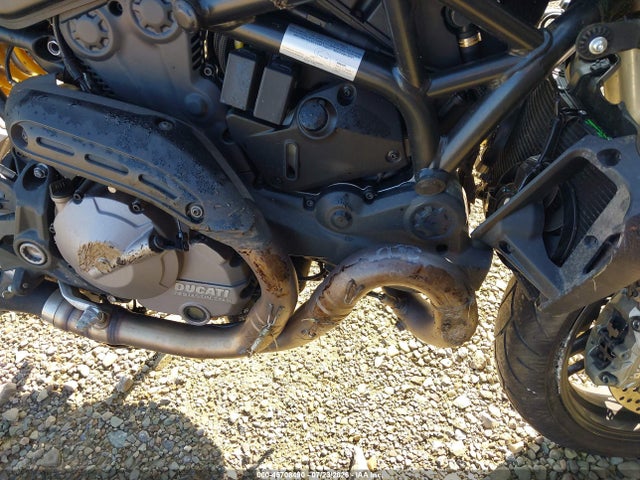 Ducati Monster 821 2019 ZDMMACLSXKB003626 Image 16
