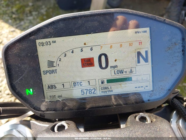 Ducati Monster 821 2019 ZDMMACLSXKB003626 Image 7