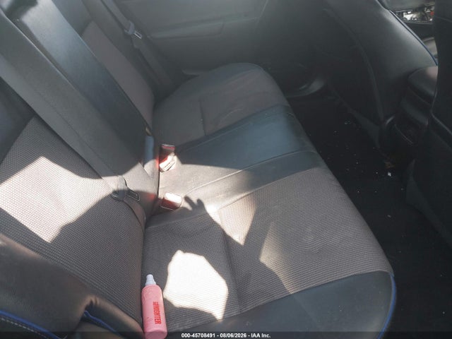 Toyota COROLLA SE 2018 5YFBURHE1JP747616 Image 8
