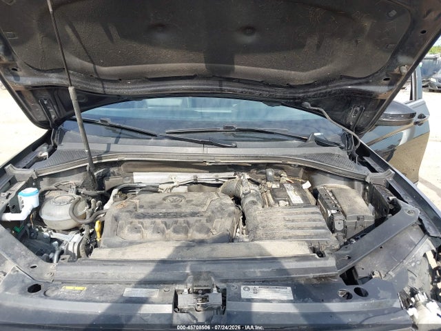 Продажа на аукционе авто 2018 Volkswagen Tiguan 2.0t Se/2.0t Sel, vin: 3VV3B7AX6JM132949, номер лота: 45708506