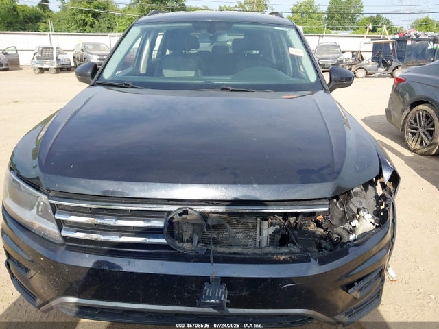 Продажа на аукционе авто 2018 Volkswagen Tiguan 2.0t Se/2.0t Sel, vin: 3VV3B7AX6JM132949, номер лота: 45708506