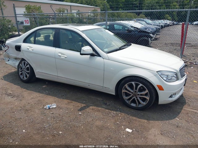 Продажа на аукционе авто 2008 Mercedes-benz C 300 Luxury 4matic, vin: WDDGF81X88F083845, номер лота: 45708539