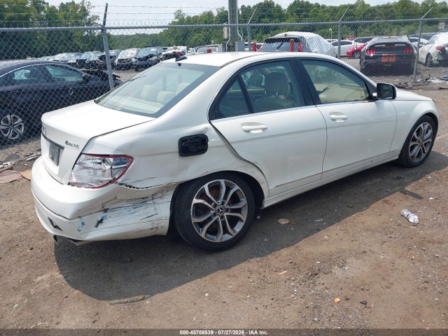 Продажа на аукционе авто 2008 Mercedes-benz C 300 Luxury 4matic, vin: WDDGF81X88F083845, номер лота: 45708539