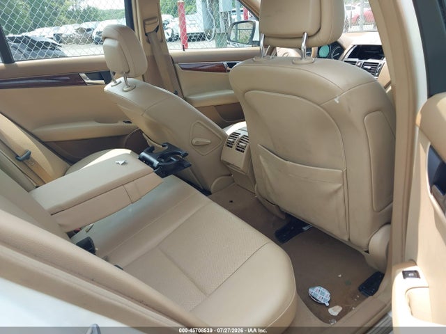 Продажа на аукционе авто 2008 Mercedes-benz C 300 Luxury 4matic, vin: WDDGF81X88F083845, номер лота: 45708539