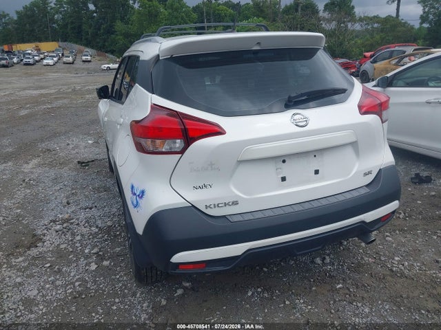 Продаж на аукціоні авто 2018 Nissan Kicks Sr, vin: 3N1CP5CU6JL526046, номер лоту: 45708541