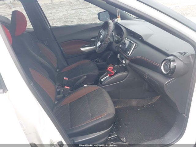 Продаж на аукціоні авто 2018 Nissan Kicks Sr, vin: 3N1CP5CU6JL526046, номер лоту: 45708541