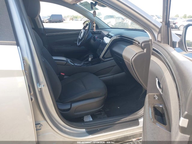 Продажа на аукционе авто 2022 Hyundai Tucson Xrt, vin: KM8JFCAE5NU166623, номер лота: 45708547