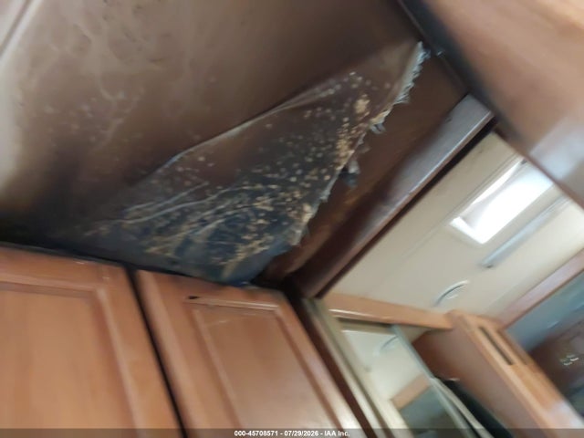 Продаж на аукціоні авто 2000 Freightliner Chassis X Line Motor Home, vin: 4UZ6XJCA5YCG54694, номер лоту: 45708571