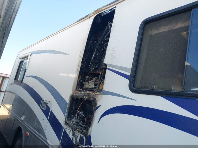 Продаж на аукціоні авто 2000 Freightliner Chassis X Line Motor Home, vin: 4UZ6XJCA5YCG54694, номер лоту: 45708571