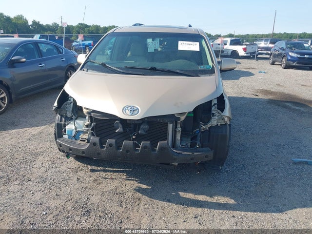 Aukcja sprzedaży 2011 Toyota Sienna Xle V6, vin: 5TDYK3DC2BS016428, numer aukcji: 45708623