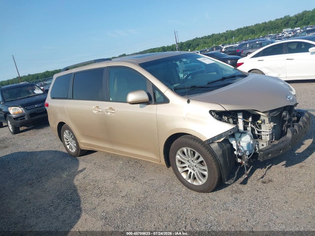 Aukcja sprzedaży 2011 Toyota Sienna Xle V6, vin: 5TDYK3DC2BS016428, numer aukcji: 45708623