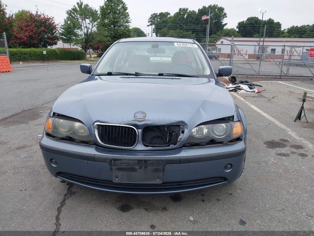 2003 Bmw 325i მანქანა იყიდება აუქციონზე, vin: WBAEV33433KL78987, აუქციონის ნომერი: 45708630