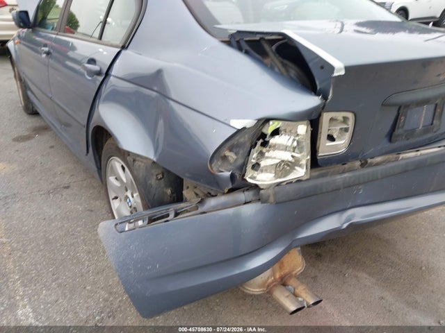 2003 Bmw 325i მანქანა იყიდება აუქციონზე, vin: WBAEV33433KL78987, აუქციონის ნომერი: 45708630