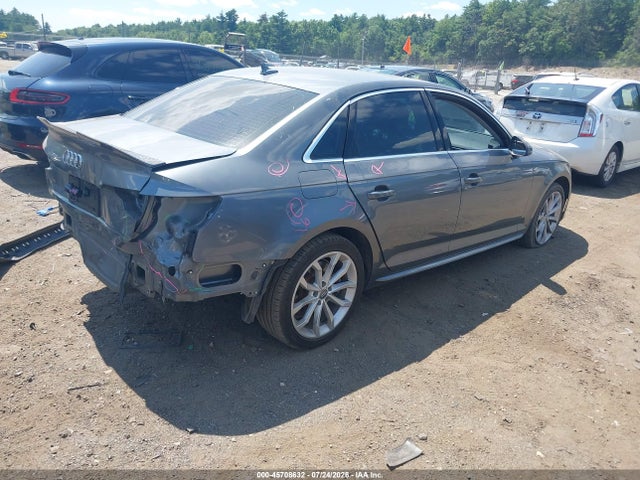 45708632 :رقم المزاد ، WAUENAF48KN001794 vin ، 2019 Audi A4 45 Premium مزاد بيع