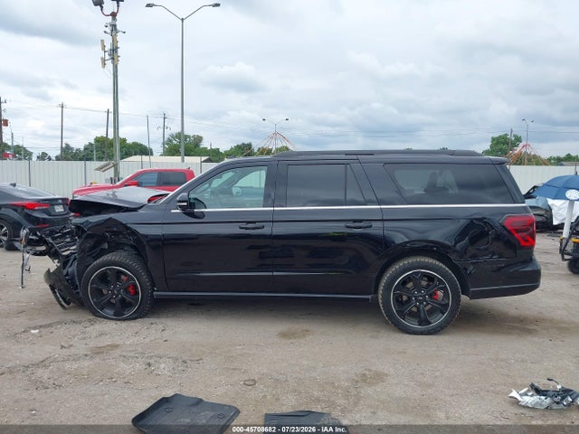 Продажа на аукционе авто 2022 Ford Expedition Max Limited, vin: 1FMJK2AT6NEA38969, номер лота: 45708682