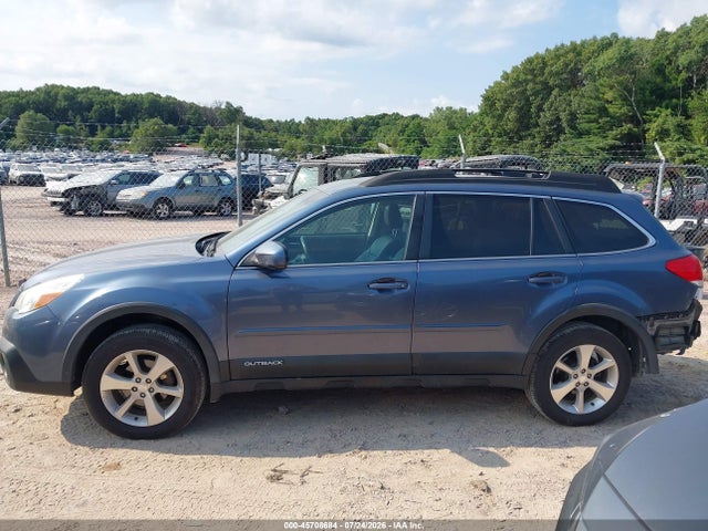 45708684 :رقم المزاد ، 4S4BRCLC9E3220390 vin ، 2014 Subaru Outback 2.5i Limited مزاد بيع
