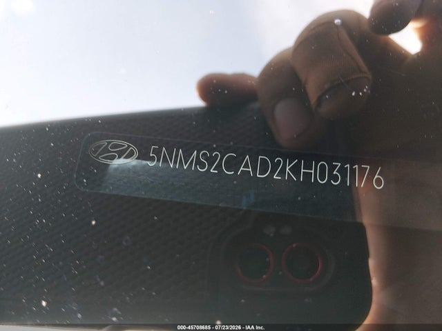 45708685 :رقم المزاد ، 5NMS2CAD2KH031176 vin ، 2019 Hyundai Santa Fe Se مزاد بيع
