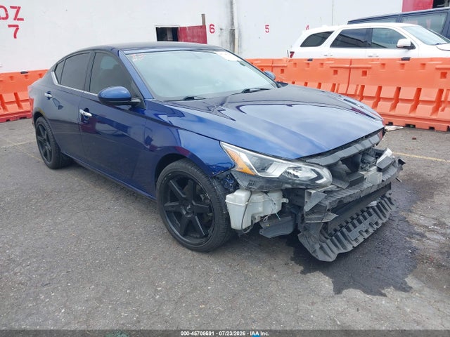 45708691 :رقم المزاد ، 1N4BL4BV2LC194619 vin ، 2020 Nissan Altima S Fwd مزاد بيع