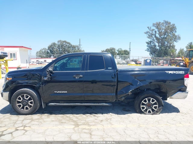 45708714 :رقم المزاد ، 5TFUY5F18LX896566 vin ، 2020 Toyota Tundra Sr5 مزاد بيع