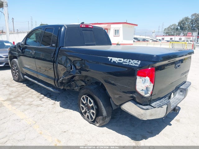 45708714 :رقم المزاد ، 5TFUY5F18LX896566 vin ، 2020 Toyota Tundra Sr5 مزاد بيع