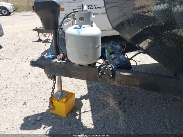 Keystone Hideout 2018 4YDT24B22JN244828 Image 10