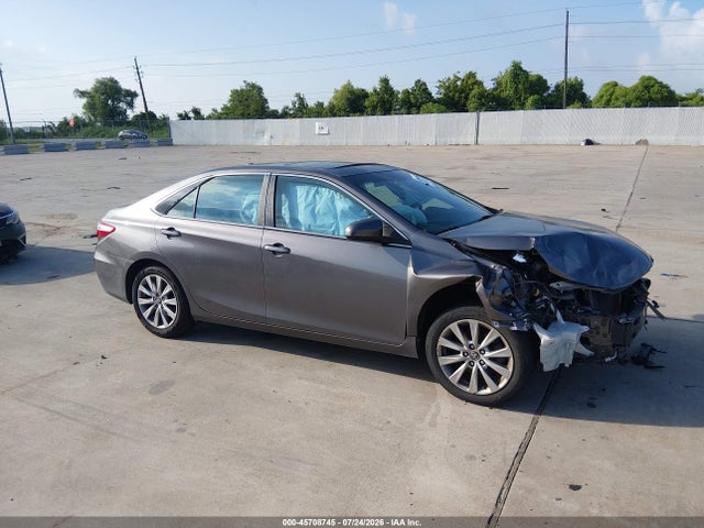 Aukcja sprzedaży 2017 Toyota Camry Xle, vin: 4T1BF1FK8HU619399, numer aukcji: 45708745