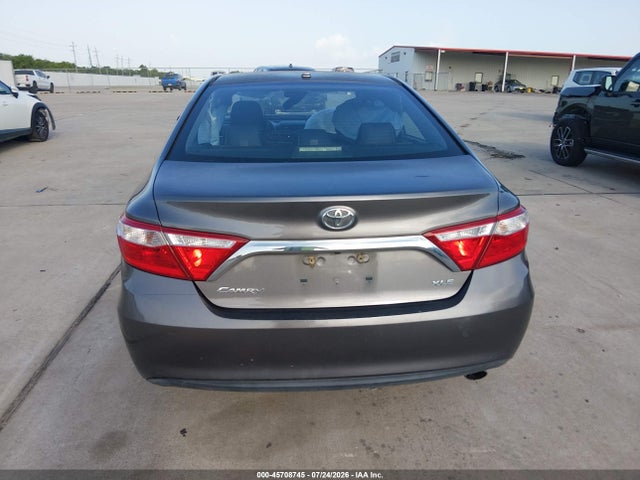 Aukcja sprzedaży 2017 Toyota Camry Xle, vin: 4T1BF1FK8HU619399, numer aukcji: 45708745