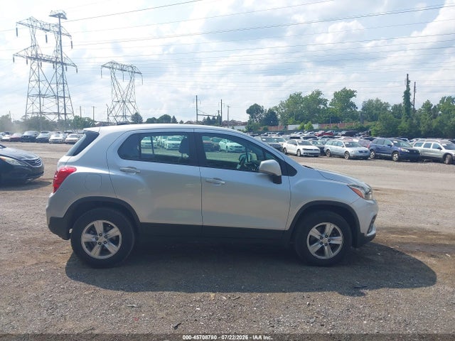 Chevrolet TRAX LS 2018 KL7CJNSBXJB704117 Image 13
