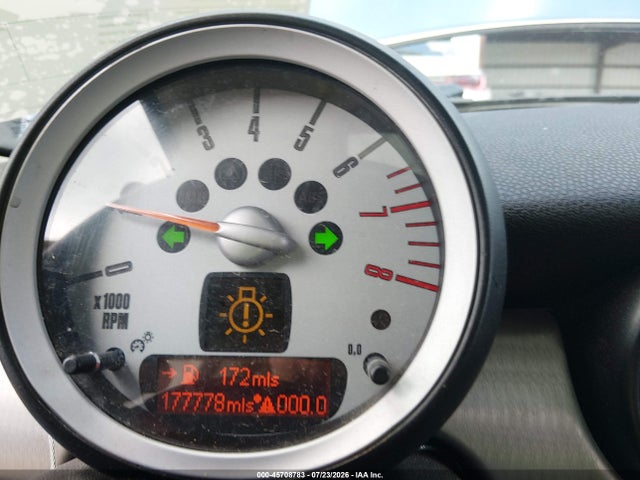 2008 Mini Cooper S Clubman მანქანა იყიდება აუქციონზე, vin: WMWMM33508TP70124, აუქციონის ნომერი: 45708783