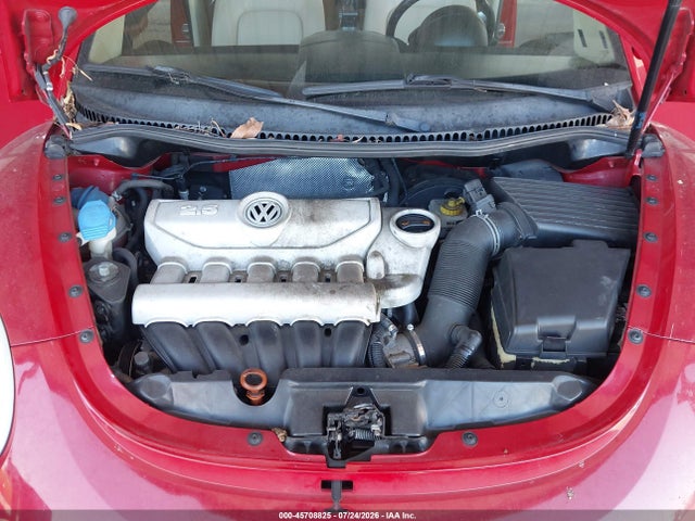 45708825 :رقم المزاد ، 3VWRG3AG8AM022985 vin ، 2010 Volkswagen New Beetle 2.5l مزاد بيع