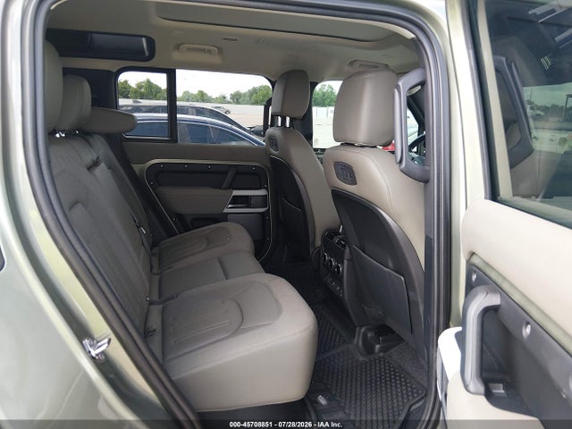 SALEP7RUXM2048060 Land Rover Defender 110 Se