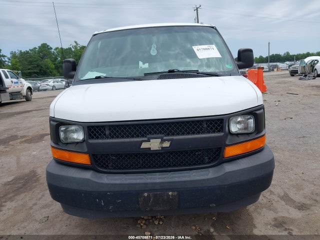 Chevrolet Express 3500 Work Van 2017 1GCZGGFF7H1116339 Image 12