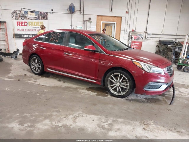 2015 Hyundai Sonata Sport 2.0t მანქანა იყიდება აუქციონზე, vin: 5NPE34AB2FH157352, აუქციონის ნომერი: 45708872