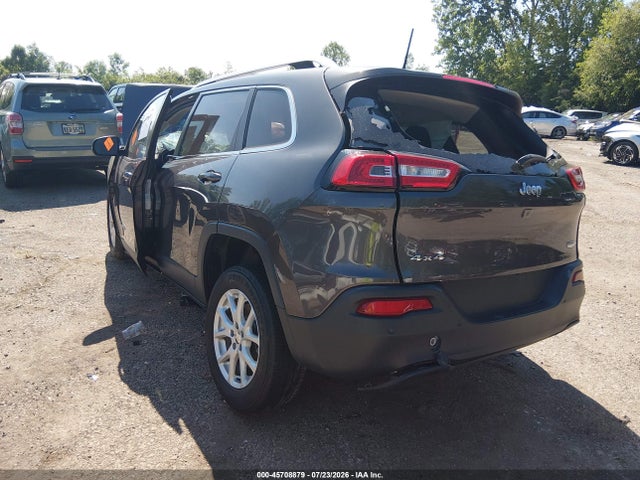 2016 Jeep Cherokee Latitude მანქანა იყიდება აუქციონზე, vin: 1C4PJMCB3GW372178, აუქციონის ნომერი: 45708879