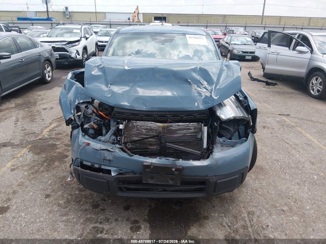 Продаж на аукціоні авто 2022 Ford Maverick Xlt, vin: 3FTTW8E35NRA79749, номер лоту: 45708917