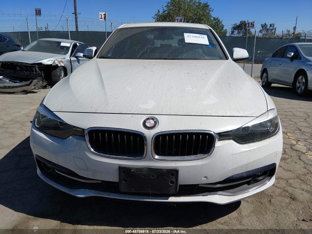 BMW 3 Series 330i 2017 WBA8B9G34HNU57228 Image 12
