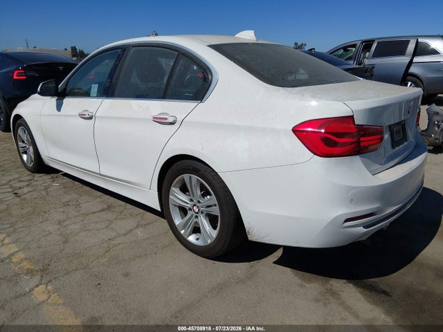 BMW 3 Series 330i 2017 WBA8B9G34HNU57228 Image 3