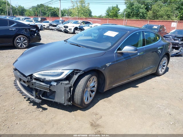 Продажа на аукционе авто 2016 Tesla Model S 60d/70d/75d/85d/90d, vin: 5YJSA1E26GF160756, номер лота: 45708956
