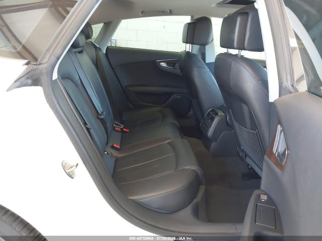Audi A7 3.0t Premium Plus 2014 WAUWGAFC7EN007872 Image 8