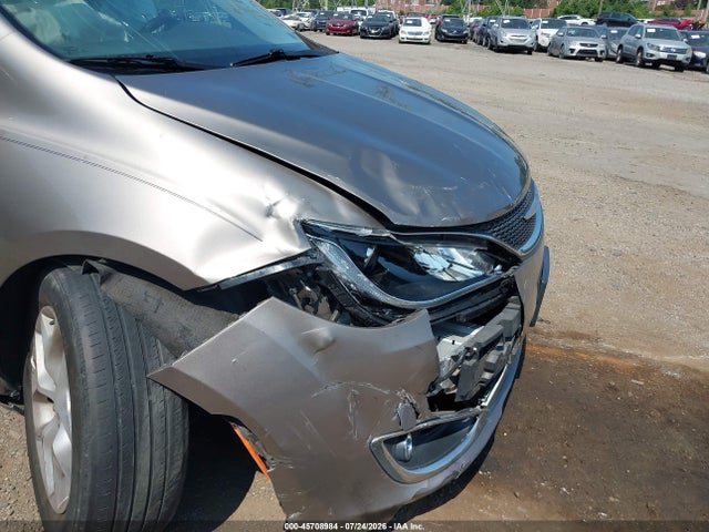 Aukcja sprzedaży 2018 Chrysler Pacifica Touring L, vin: 2C4RC1BG4JR237337, numer aukcji: 45708984